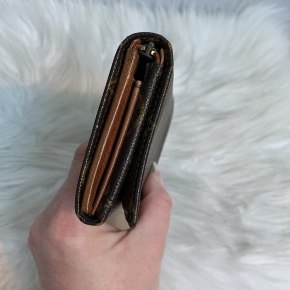 1988 authentic Louis Vuitton Tresor wallet - Picture 7 of 17